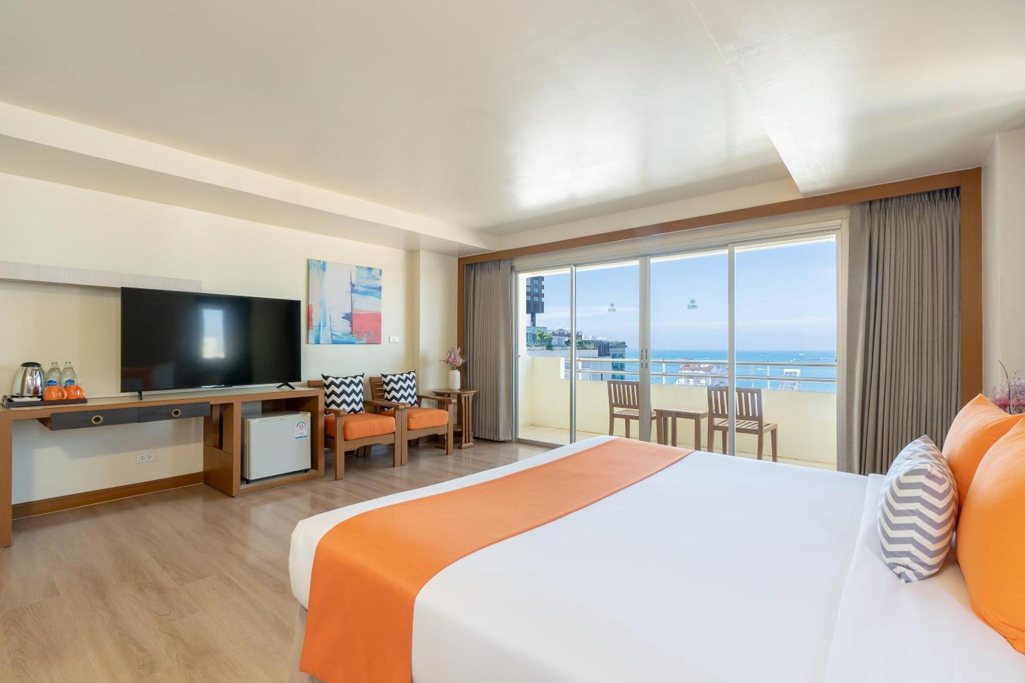 Sunshine Hotel & Residences Pattaya Extérieur photo