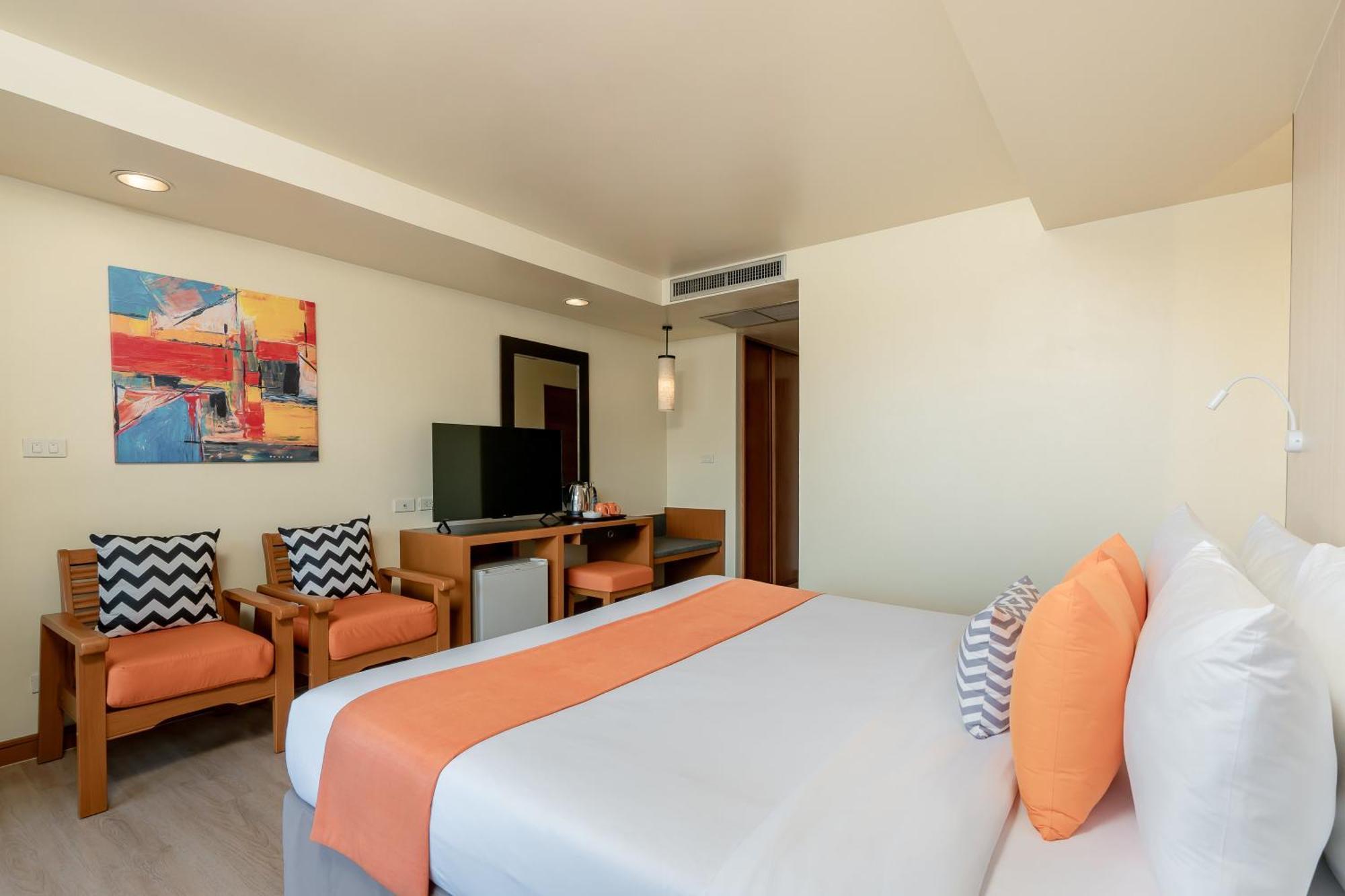 Sunshine Hotel & Residences Pattaya Extérieur photo